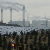 L'Empire du Milieu cumule les statuts de plus gros émetteur mondial de gaz à effet de serre et de premier producteur d'énergies d'origines renouvelables de la planète. (archive) KEYSTONE/AP/NG HAN GUAN